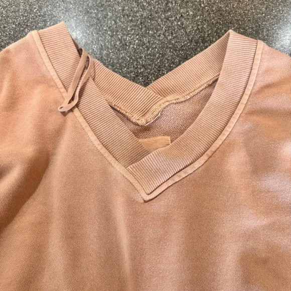 AERIE BRAND NEW CROPPED SWEATSHIRT SIZE MEDIUM. - Picture 7 of 7